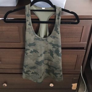 Lululemon camo tank